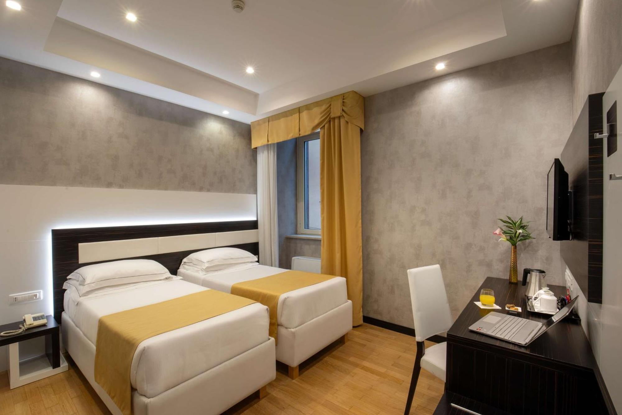 Diana Roof Garden Hotel 4*